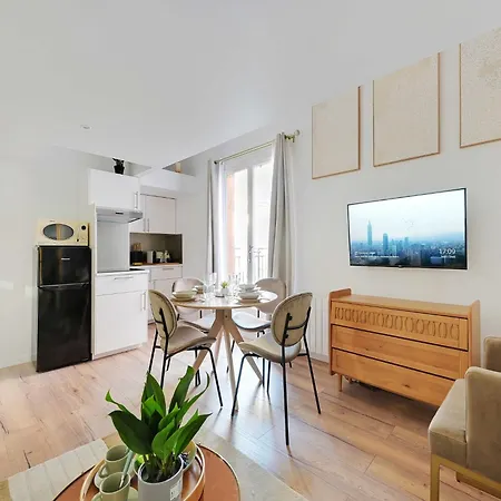 Charming -1br 4p-